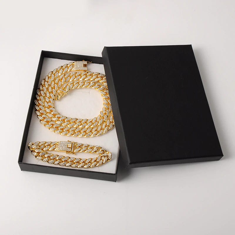 Iced Without the Price: Why Moissanite Cuban Chains Are the Ultimate Flex