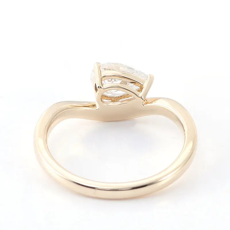 14K massiver Moissanit-Verlobungsring aus Gelbgold