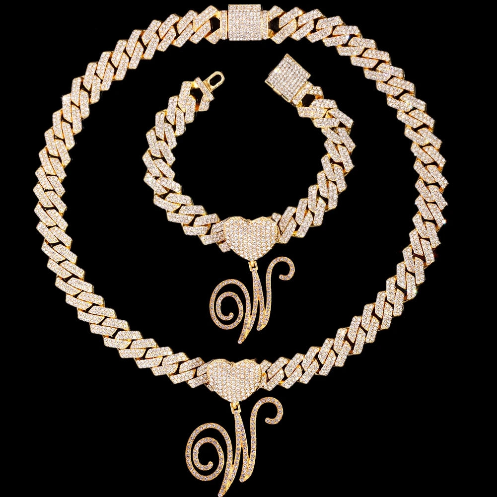 Kubanische Kette mit Kursivbuchstaben-Anhänger und GRATIS-Armband