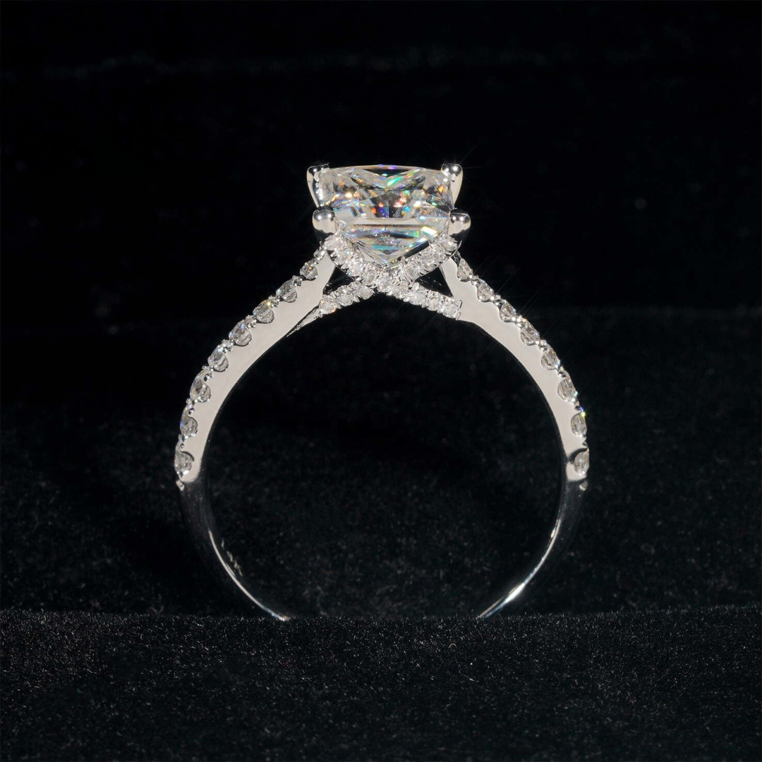 Bague de fiançailles en or blanc 14 carats avec diamants taille princesse et moissanite de 1,2 ct