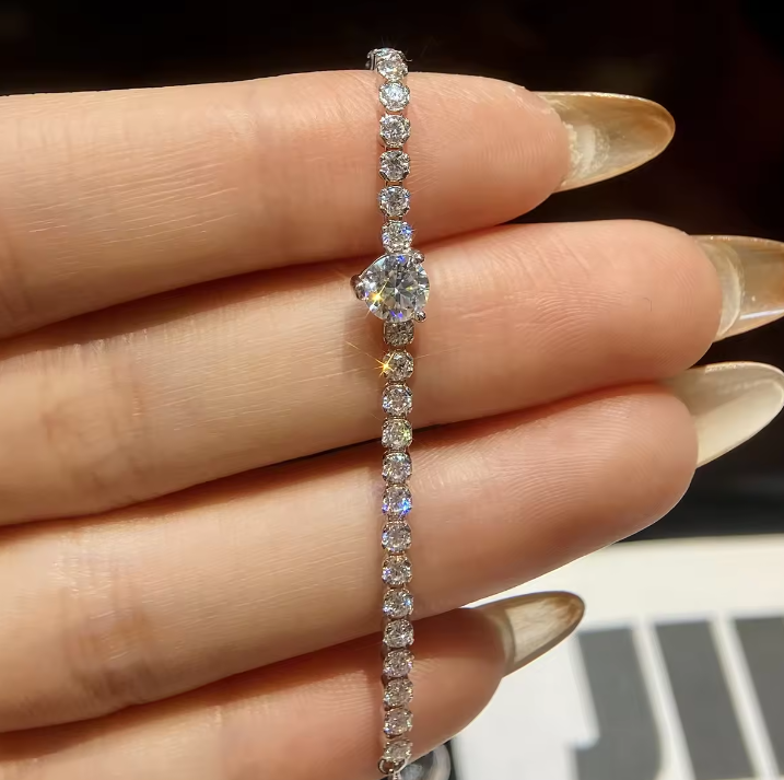 Mini-Tennisarmband aus 925er Sterlingsilber mit 0,5 Karat und verstellbarem Moissanit