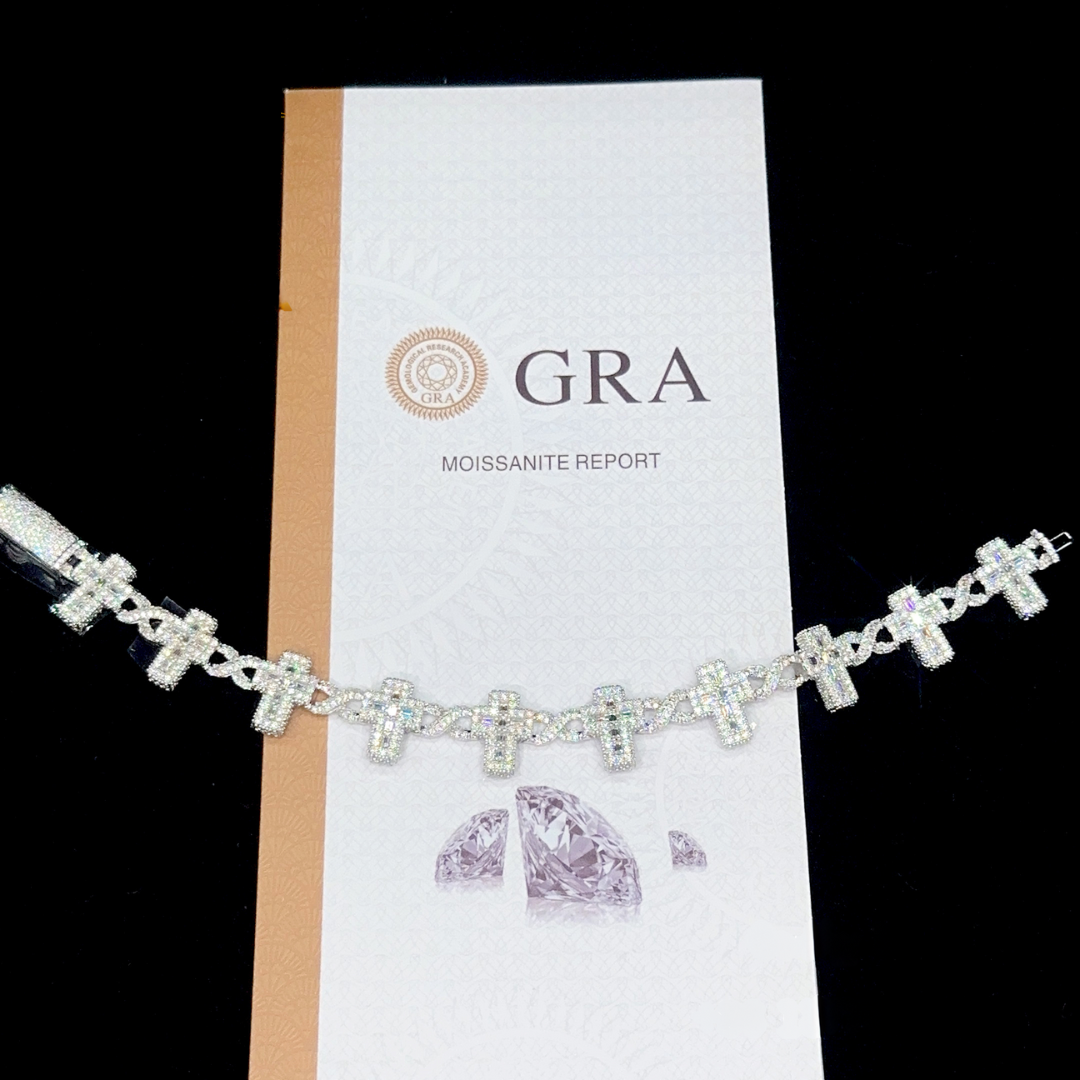 Bracelet cubain en argent sterling 925 avec croix en baguette et moissanite VVS