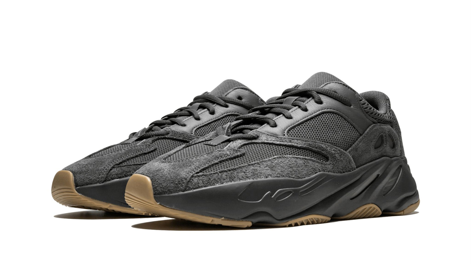 YZY Boost 700 Utility-Sneaker in Schwarz