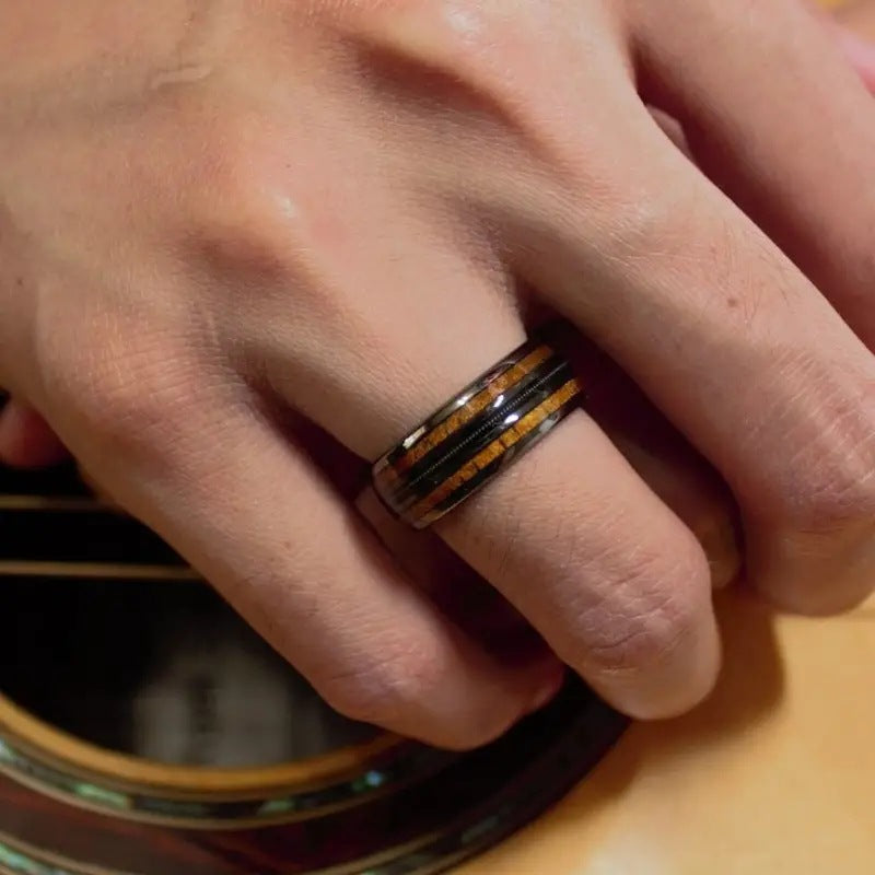 La bague en bois de cerf des montagnes Rocheuses