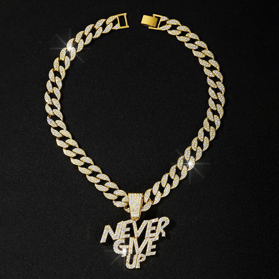 Anhänger „NEVER GIVE UP“ + kubanische Kette