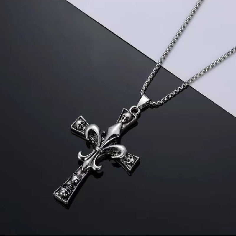 Totenkopf-Kreuz-Halskette