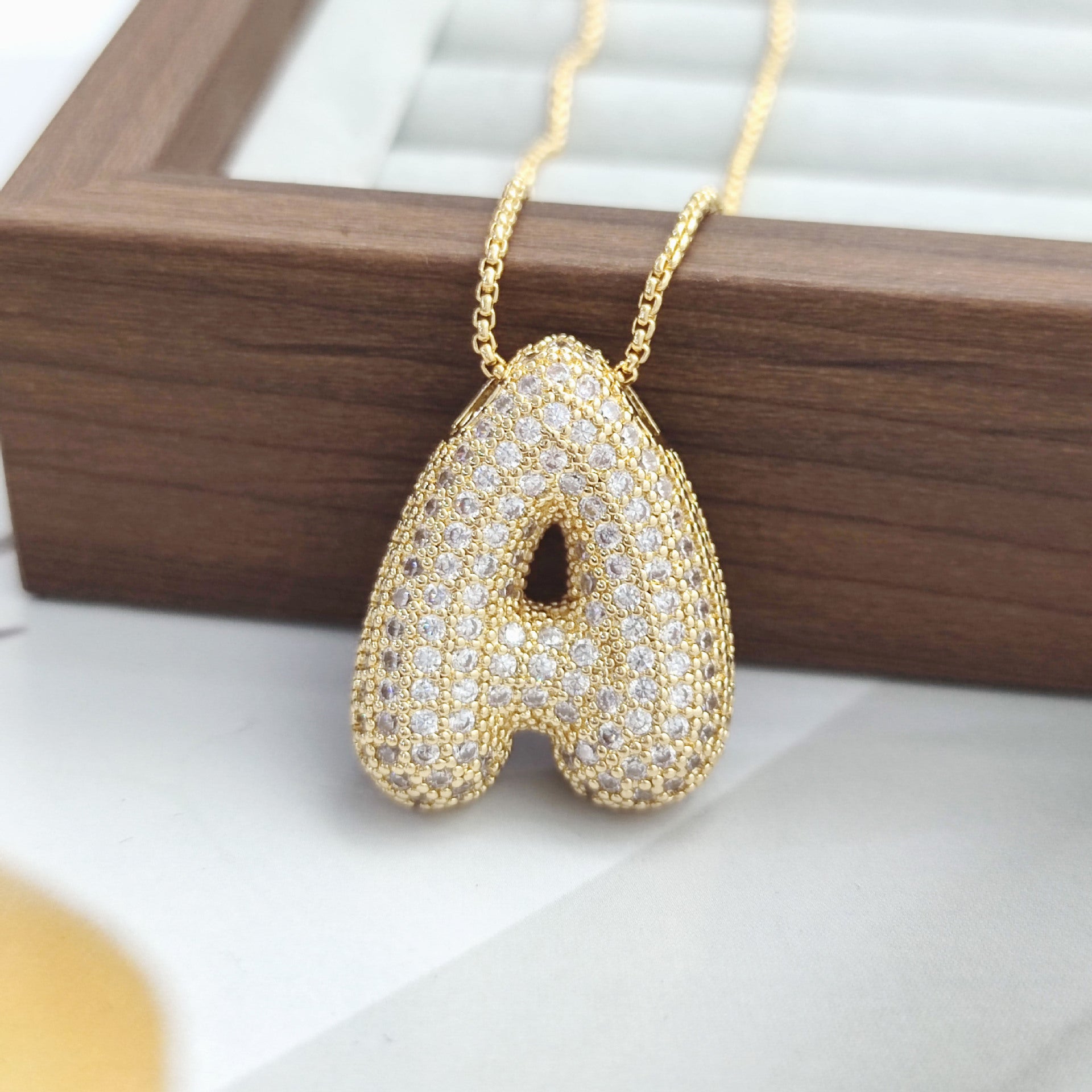 VVS Jewelry™ Chubby Bubble Halskette mit Anfangsbuchstaben