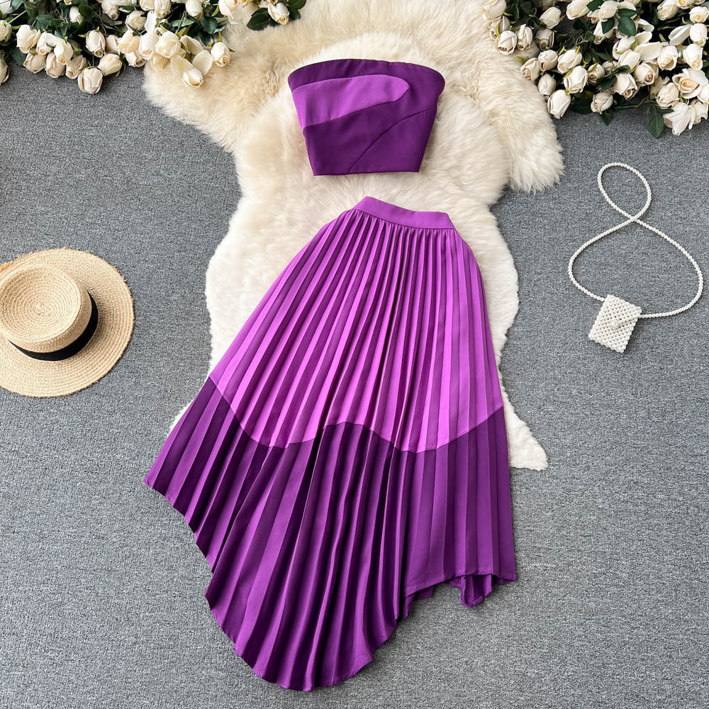 Sommerkleid-Set mit Schlauch- und Faltenrock
