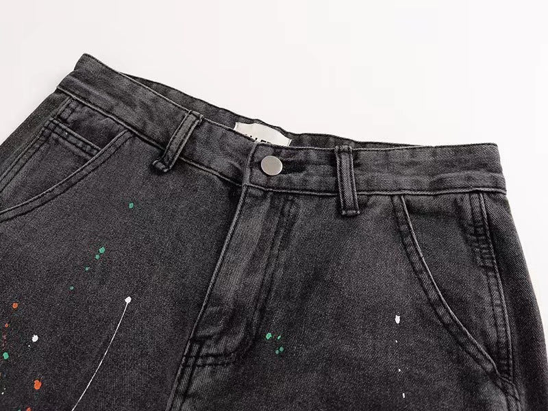 Jeans mit geradem Bein und Tintenspritzer-Print