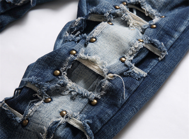 Liu Ding Jeans mit Löchern