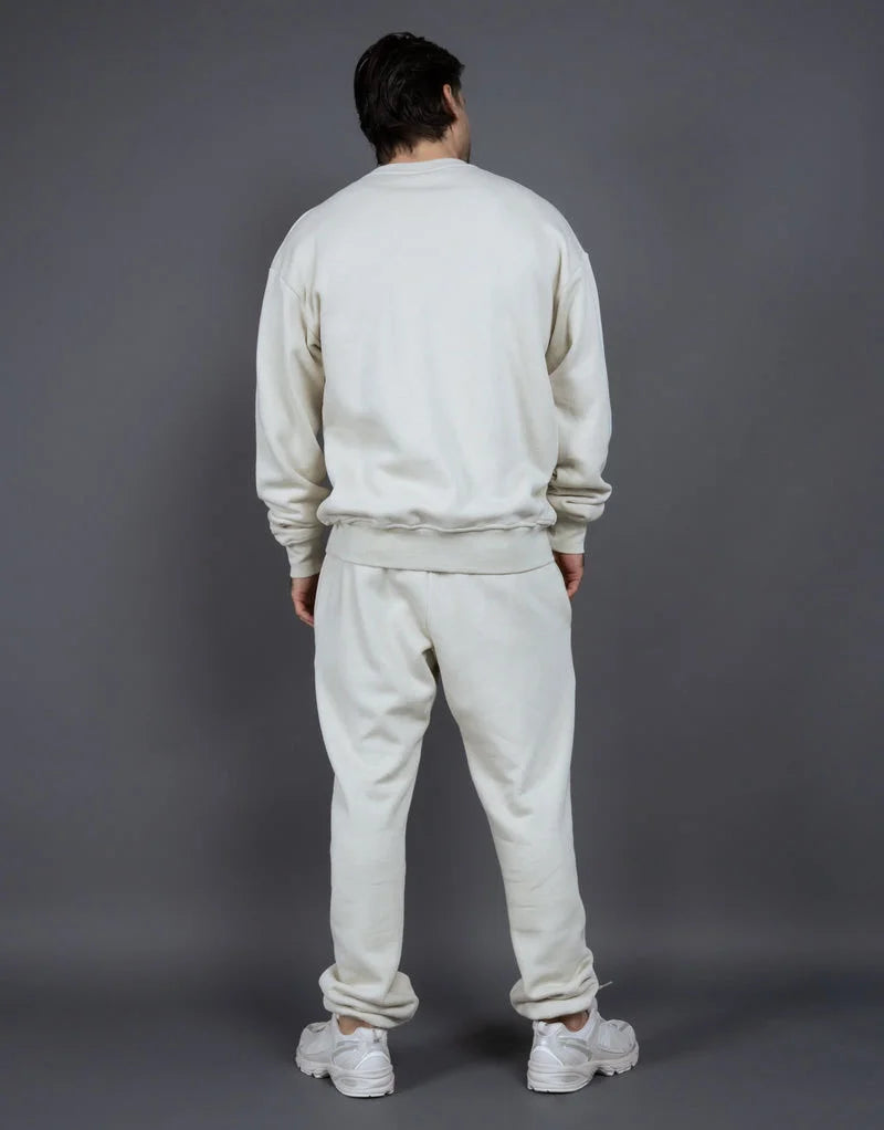 Bequemes zweiteiliges Set aus Sweatshirt und Jogginghose