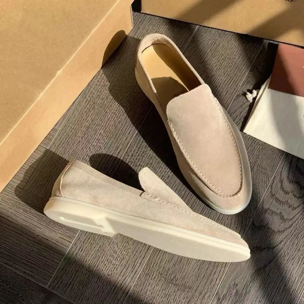 Graue Slipper aus Wildleder von FROSTÉ