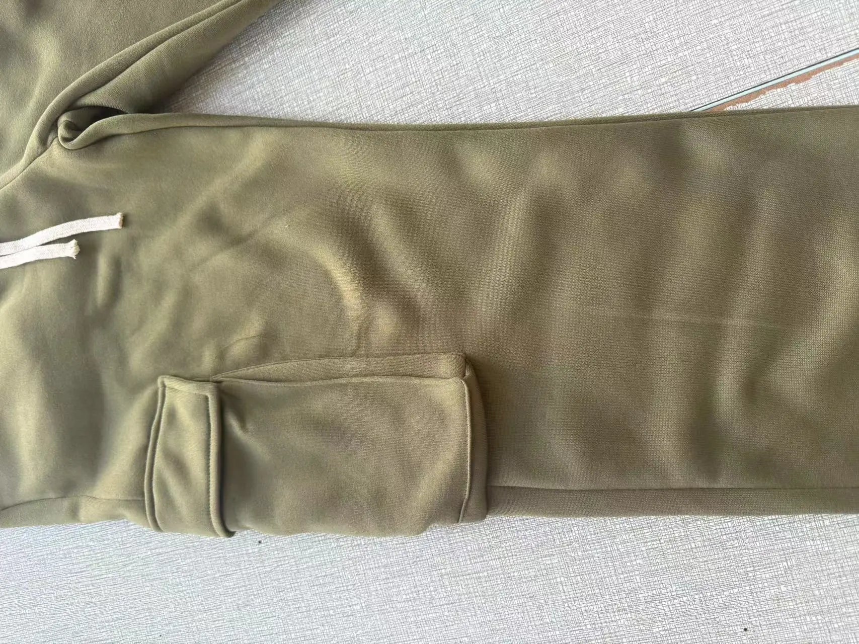 Lockere Baggy-Jogginghose