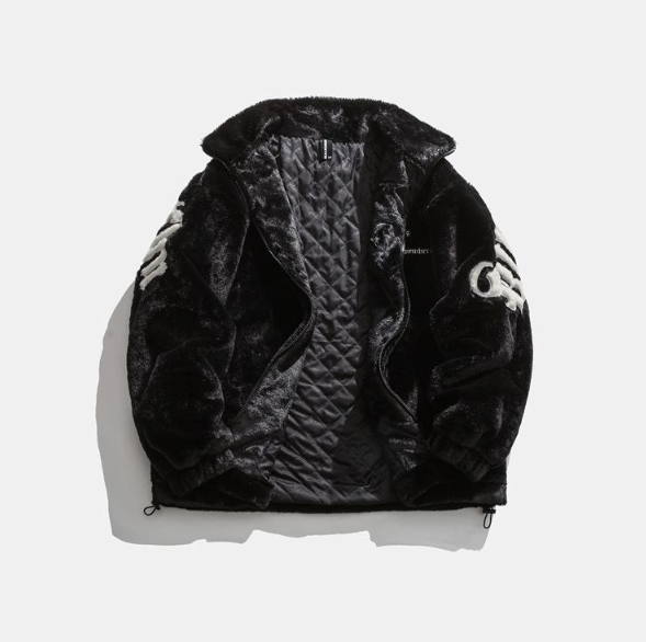 Plüschfleecejacke mit Buchstabenstickerei