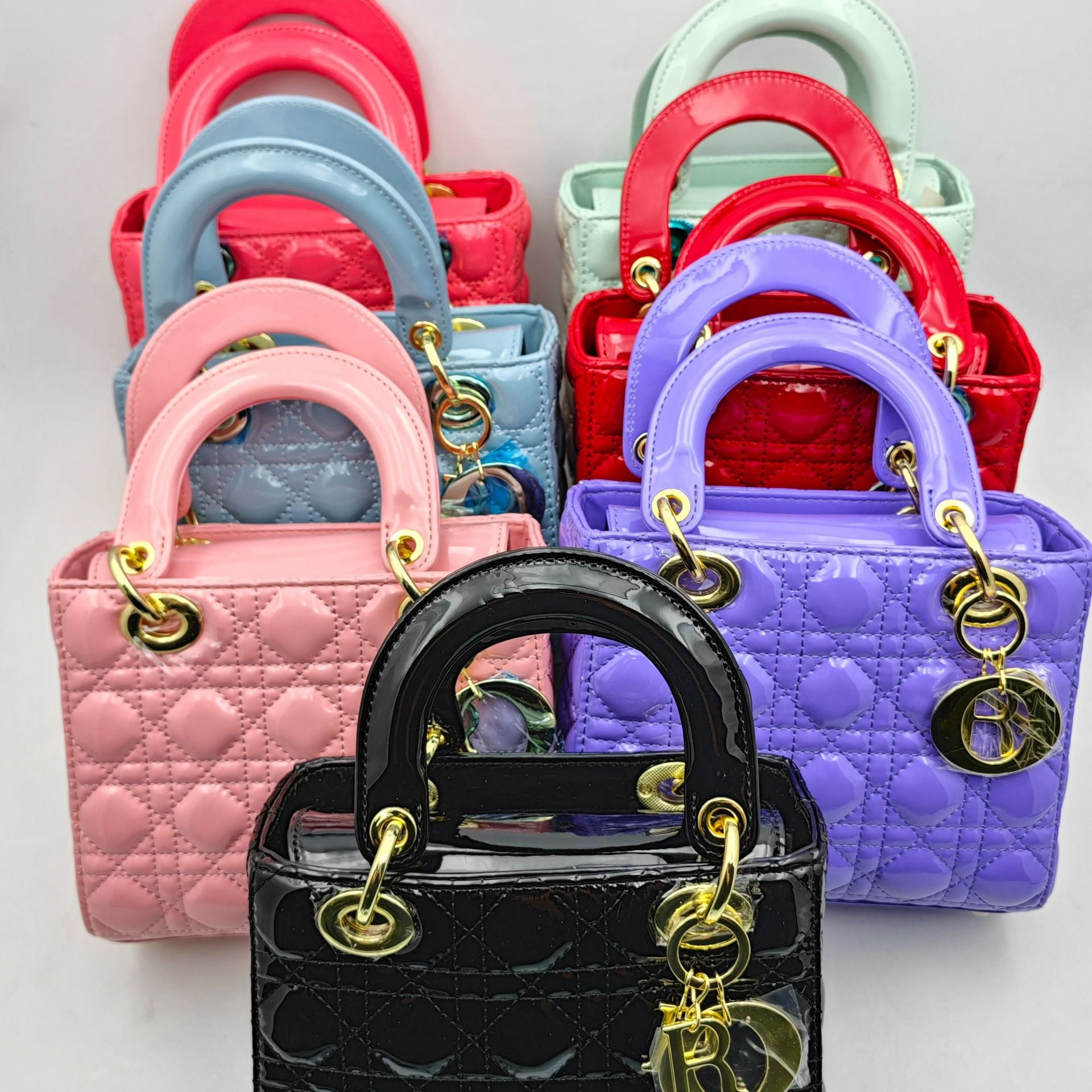 Diana Iconic Kleine Lederhandtasche mit drei Rahmen