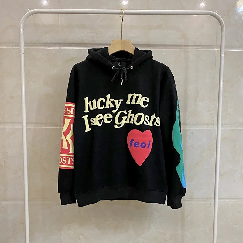 Graffiti-Buchstaben-Schaumstoff-Baggy „Lucky Me I see Ghosts“ Grafik-Kapuzenpullover