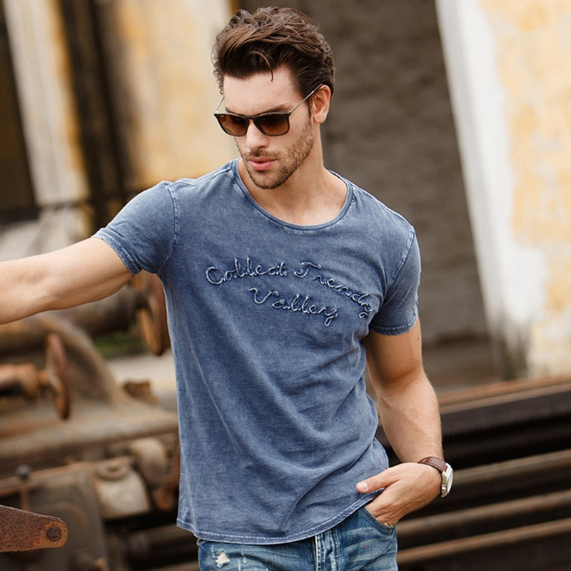 T-shirt streetwear à manches courtes rétro