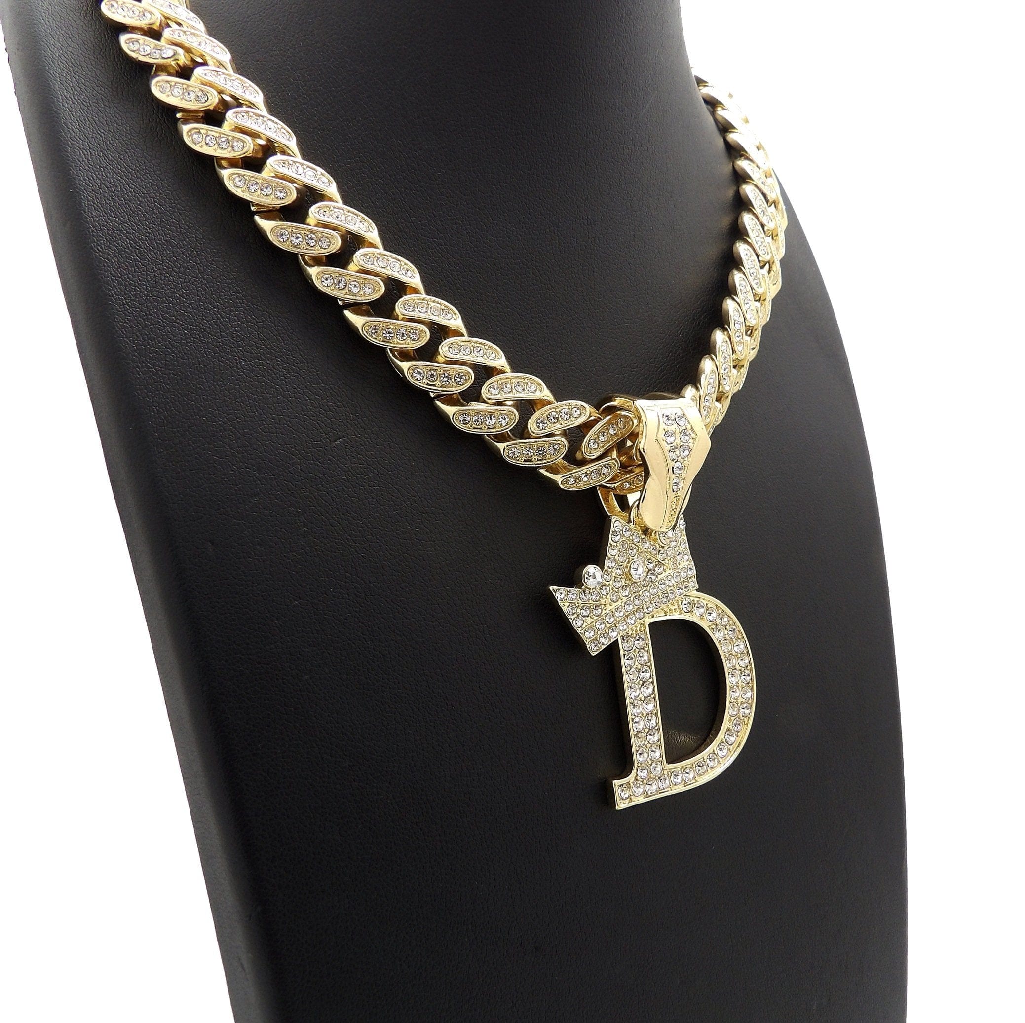 VVS Jewelry hip hop jewelry VVS Jewelry Crowned Initial Cuban Pendant Chain