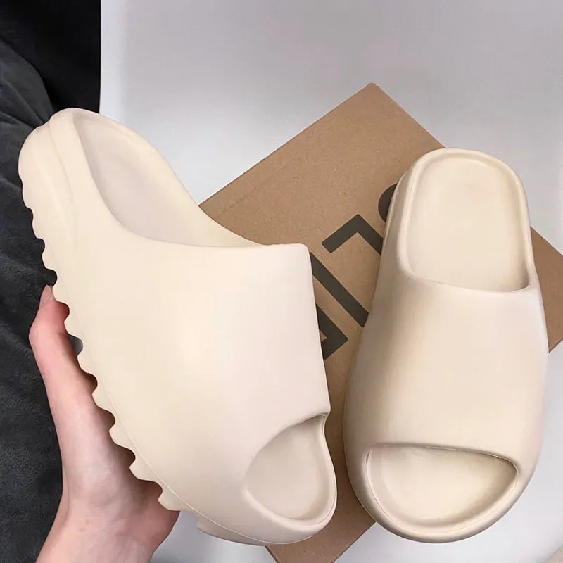 Step Into Summer: Why Yzy Slides Are the Ultimate Minimalist Footwear