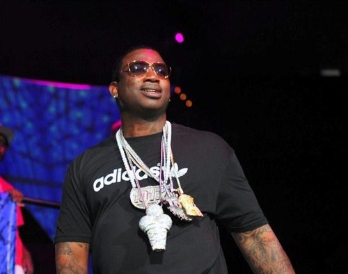 Rappers and Their Love for Customized Jewelry