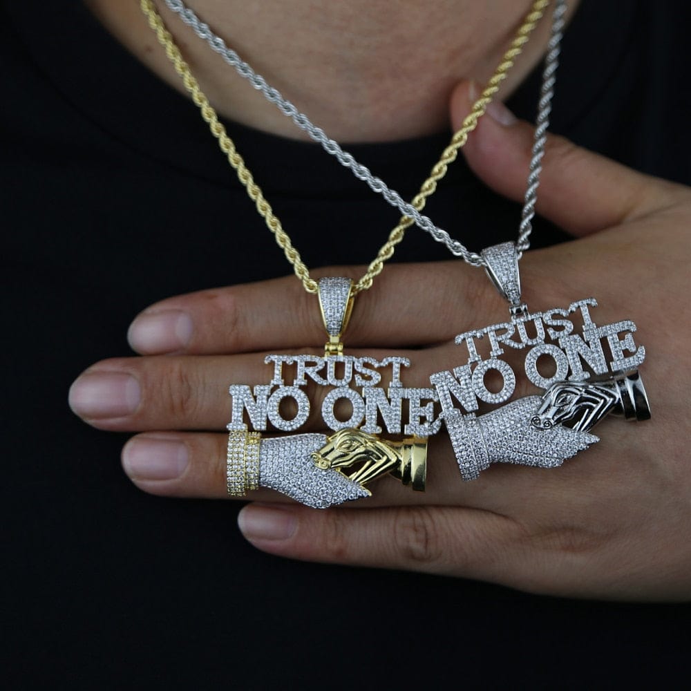 VVS Jewelry hip hop jewelry Iced Out Trust No One with Double Hand Pendant