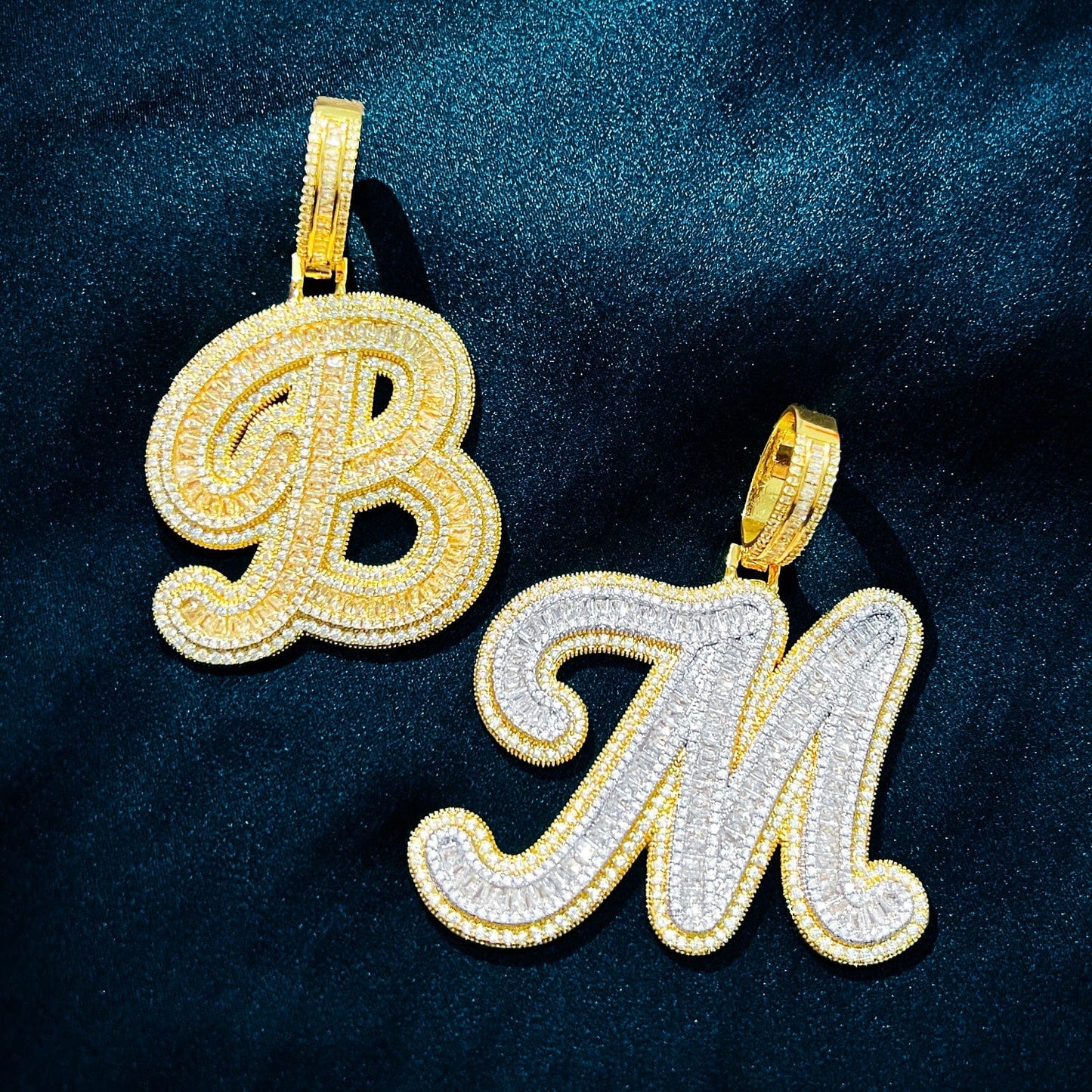 VVS Jewelry hip hop jewelry Icy Custom Big Initial Cursive Letter Pendant